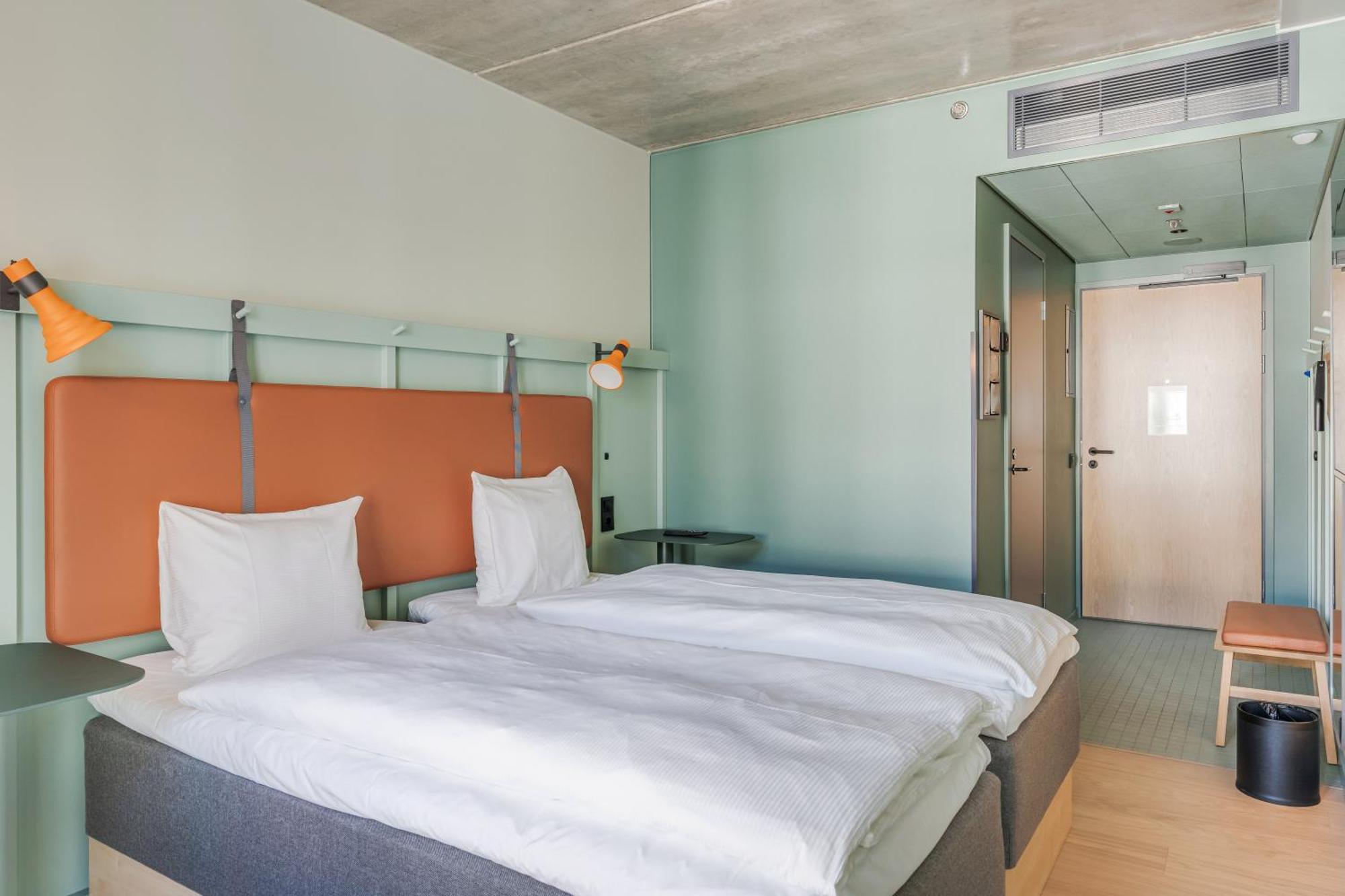 Comfort Hotel Helsinki Airport Vantaa Bagian luar foto