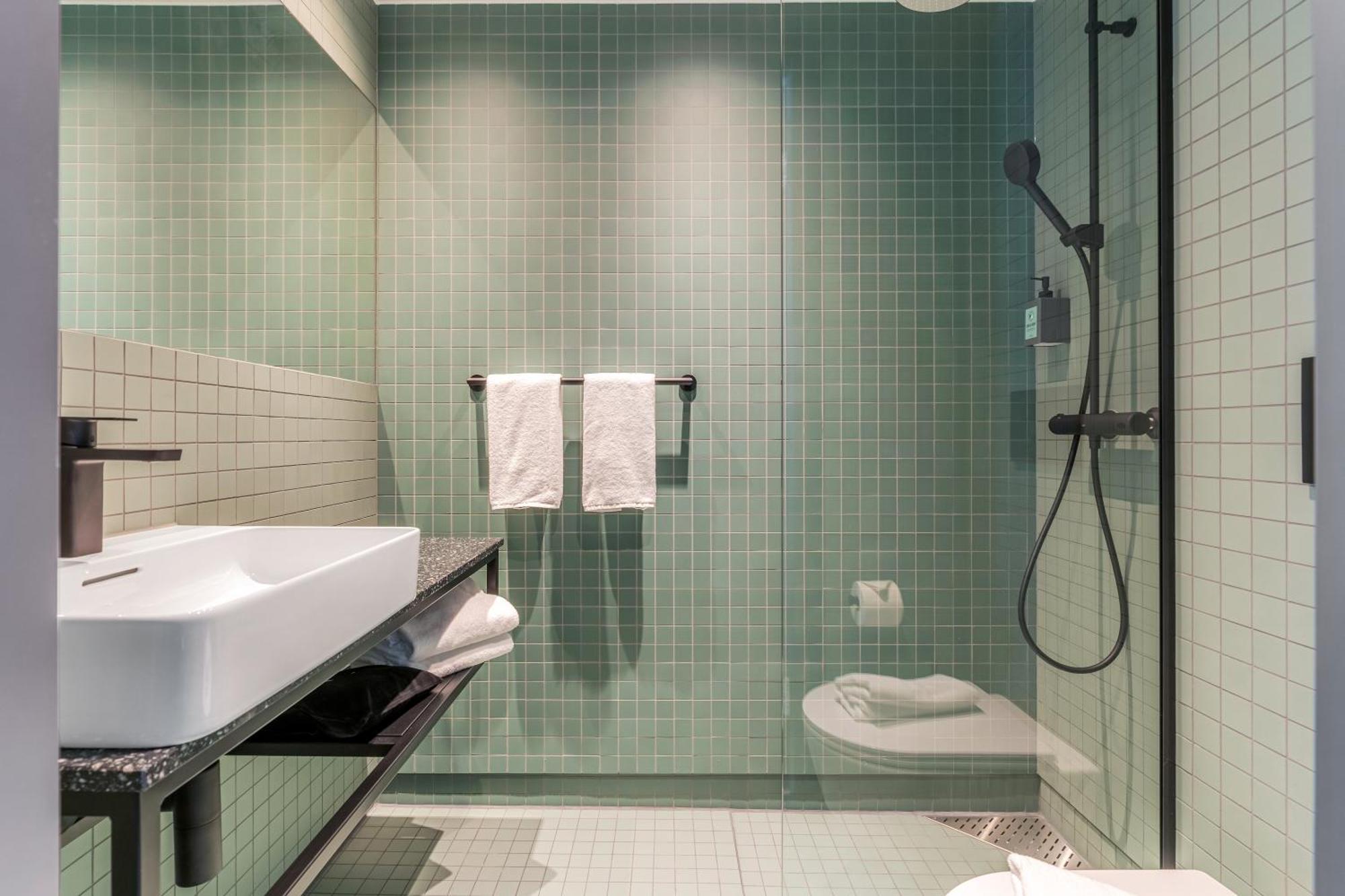 Comfort Hotel Helsinki Airport Vantaa Bagian luar foto
