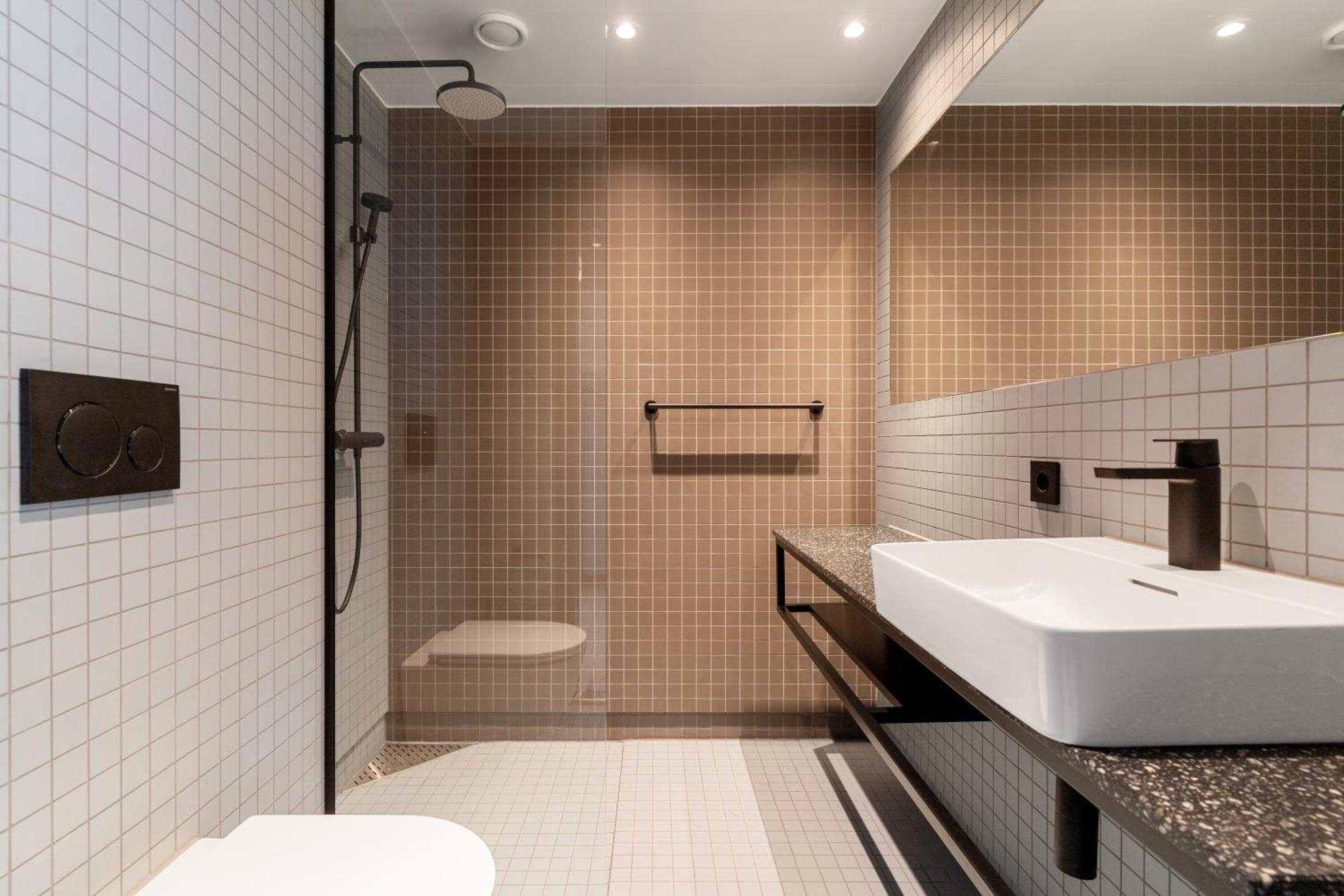 Comfort Hotel Helsinki Airport Vantaa Bagian luar foto