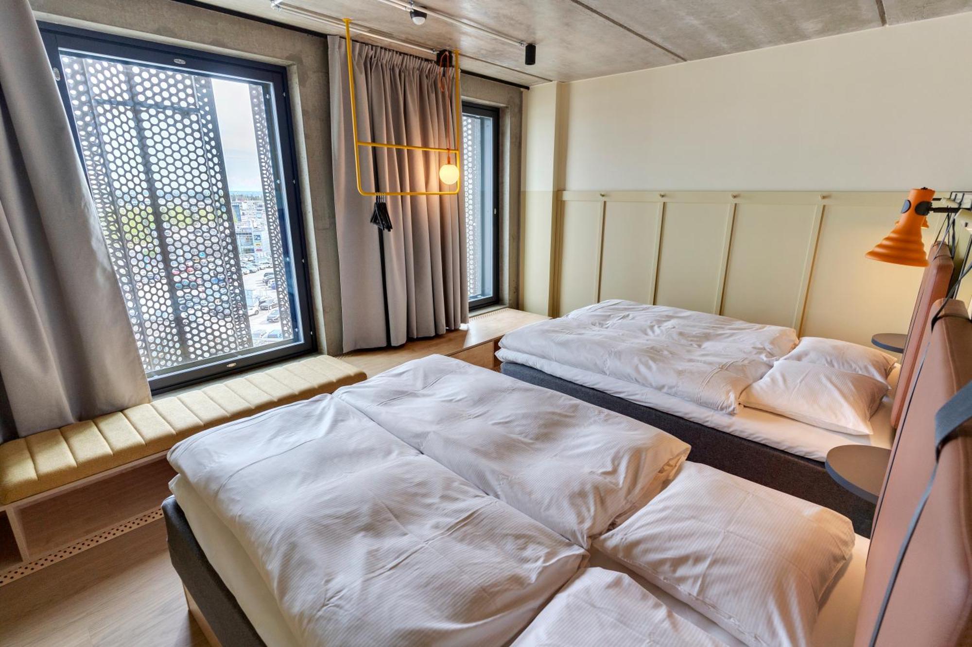 Comfort Hotel Helsinki Airport Vantaa Bagian luar foto
